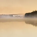 The Avon Отель