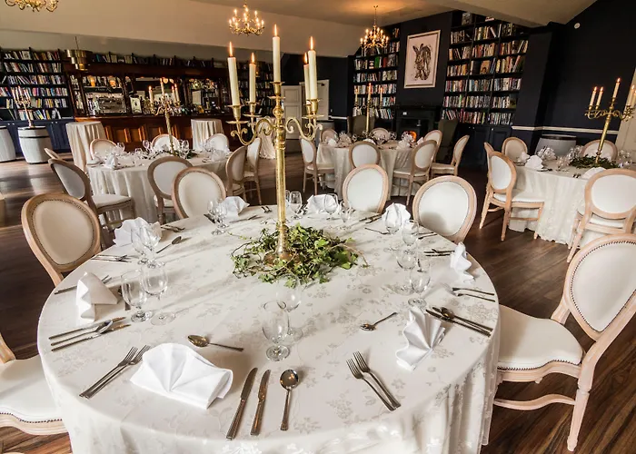 The Avon 4* Blessington